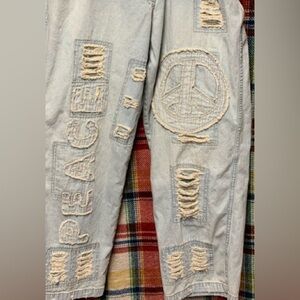Piper Lace designer baggy jeans Hippie style/adjustable front buttons. Like new.